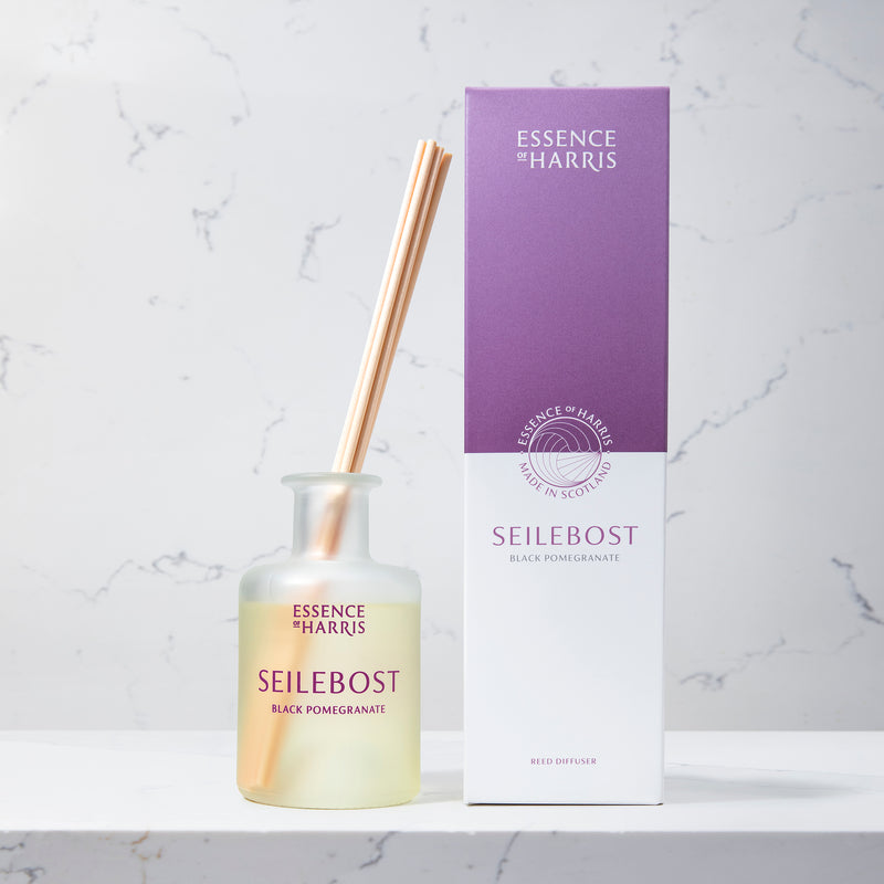 An image of the Essence of Harris Reed Diffuser