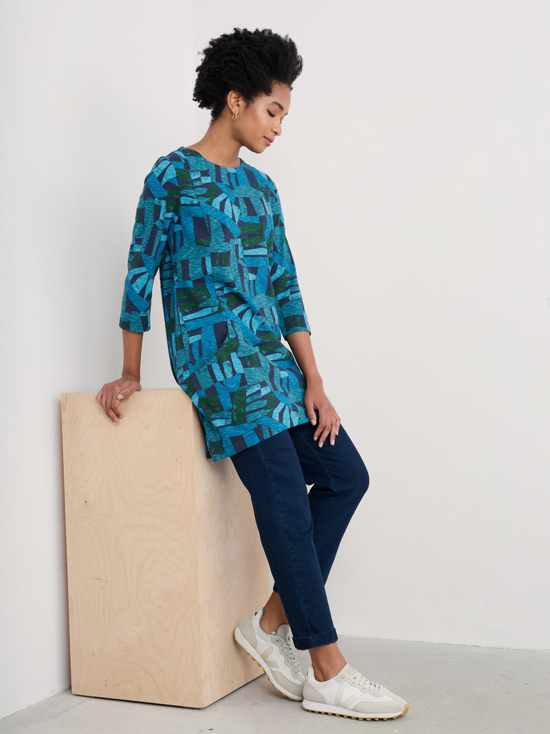 An image of the Seasalt Shore Foraging Tunic