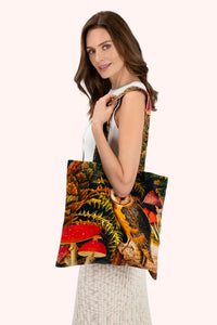 An image of the Powder Canvas Tote Bag