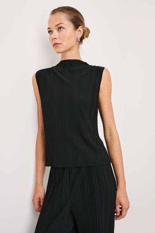 An image of the Rails Trea Top