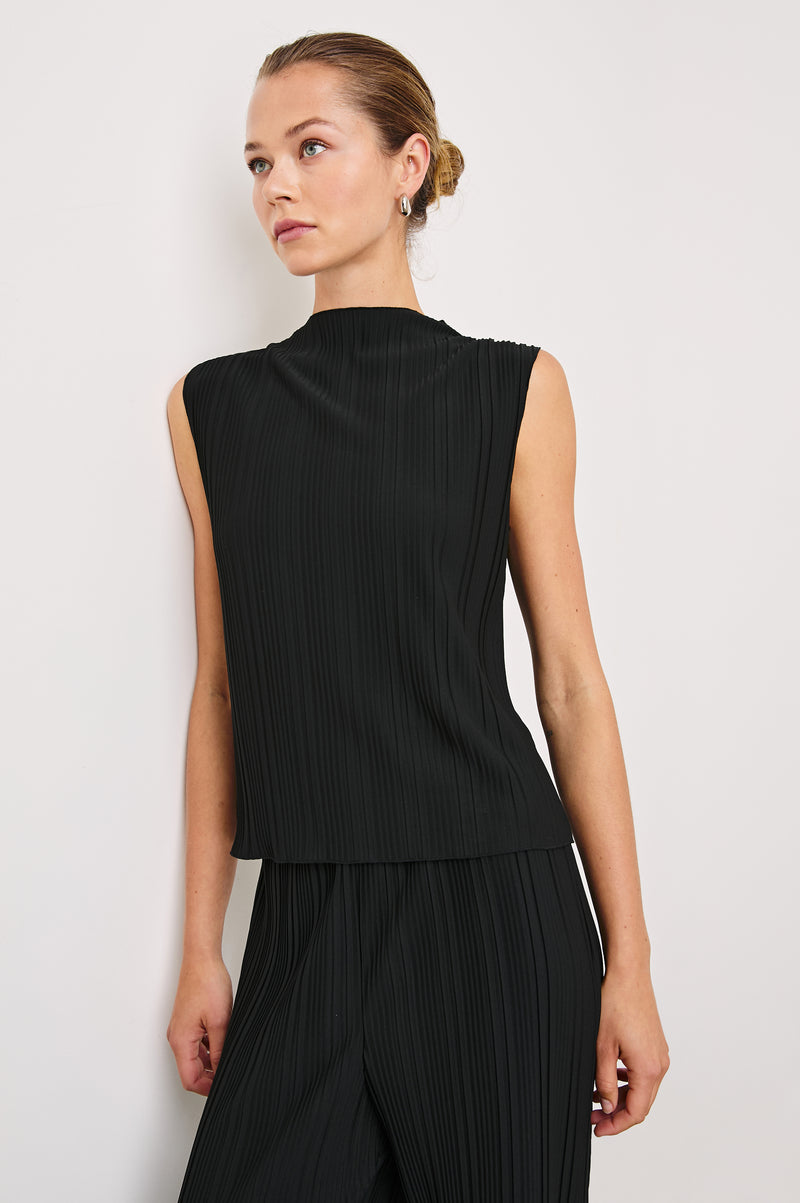 An image of the Rails Trea Top