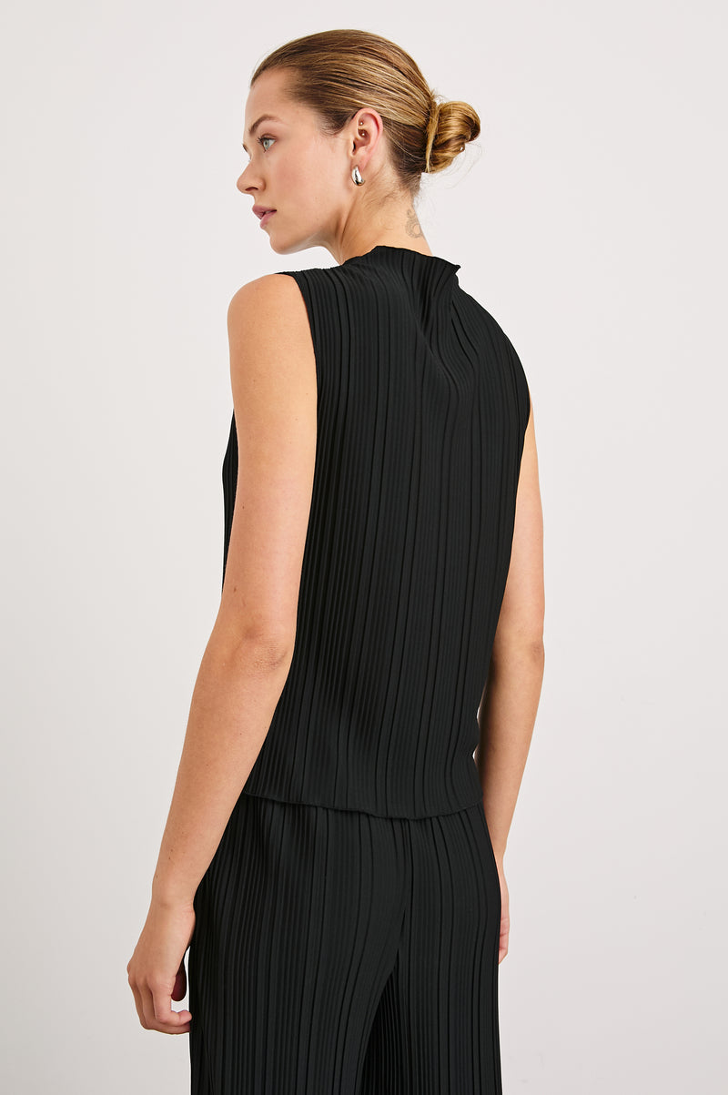 An image of the Rails Trea Top