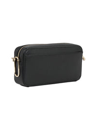 An image of the Tommy Hilfiger Timeless Chain Camera Bag