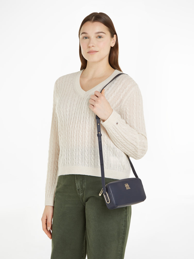 An image of the Tommy Hilfiger Timeless Camera Bag