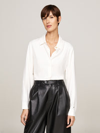 An image of the Tommy Hilfiger Metal Flag Relaxed Fit Shirt