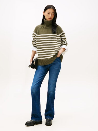 An image of the Tommy Hilfiger New Doreen Bootcut Jeans