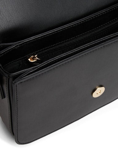 An image of the Tommy Hilfiger Libre Flap Crossover