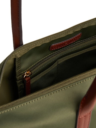 An image of the Tommy Hilfiger Popette Tote
