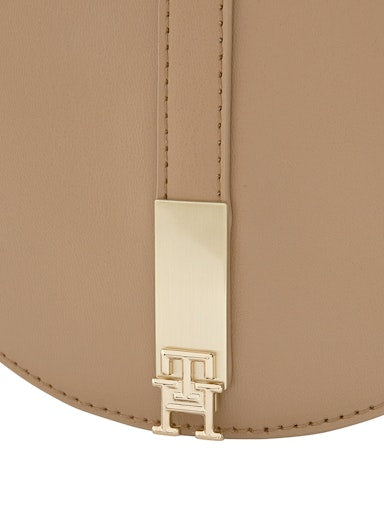 An image of the Tommy Hilfiger TH Heritage Saddle Bag