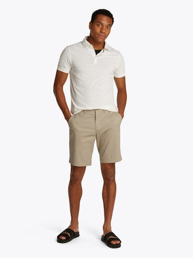 An image of the Tommy Hilfiger Harlem Shorts 1985