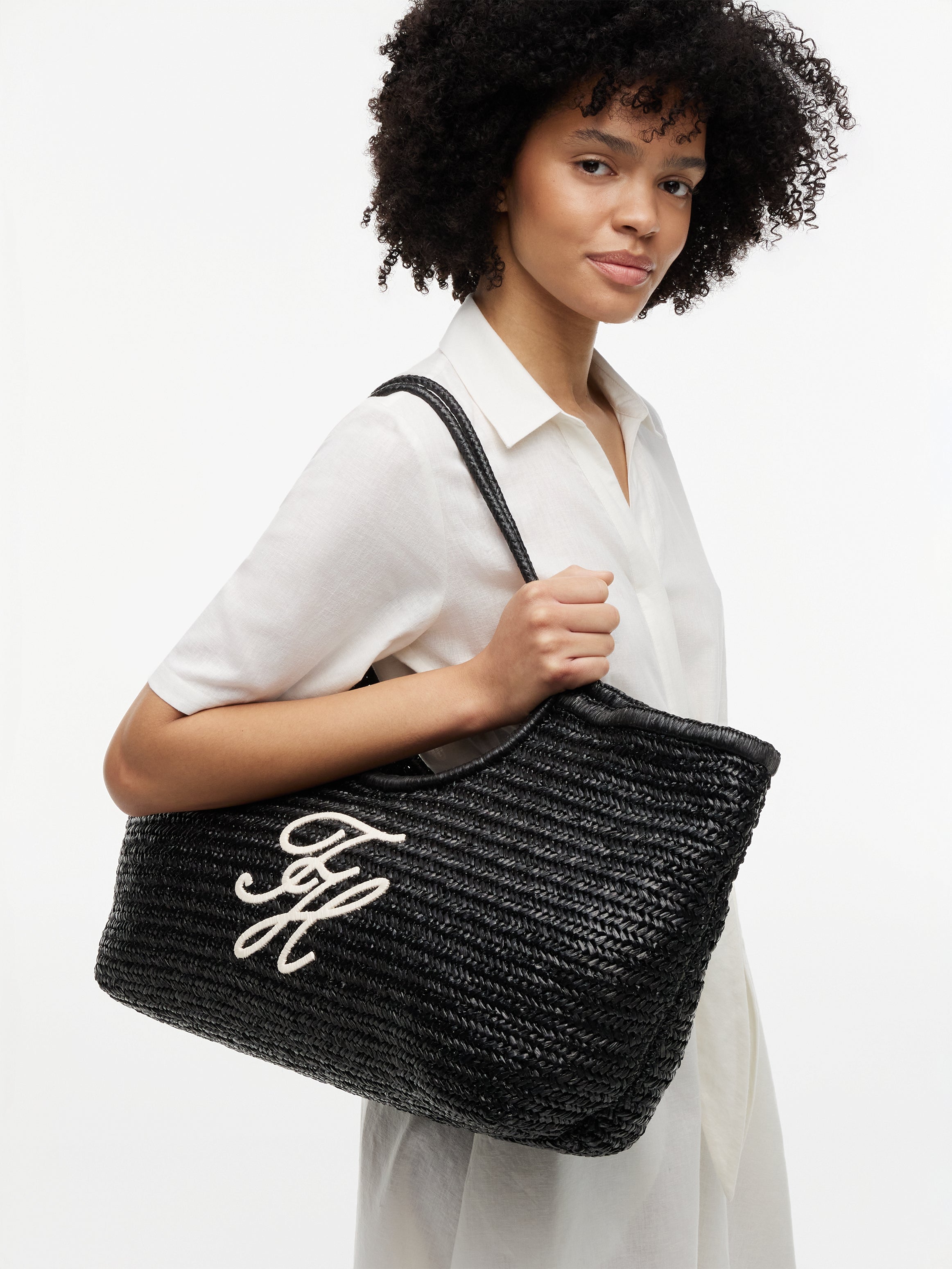 TH Tote Maxi Tote Raffia