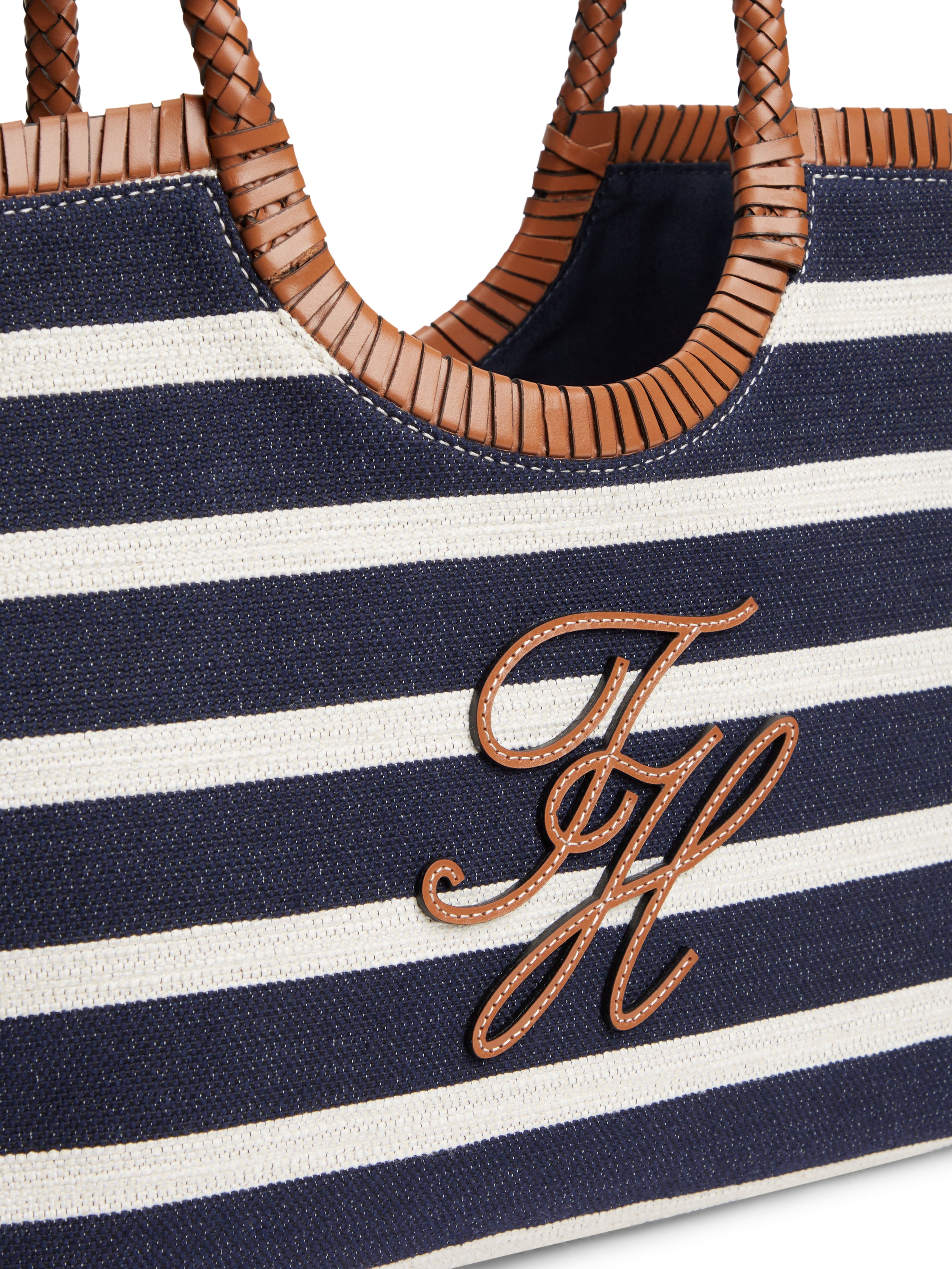 An image of the Tommy Hilfiger Summer Tote Stripe