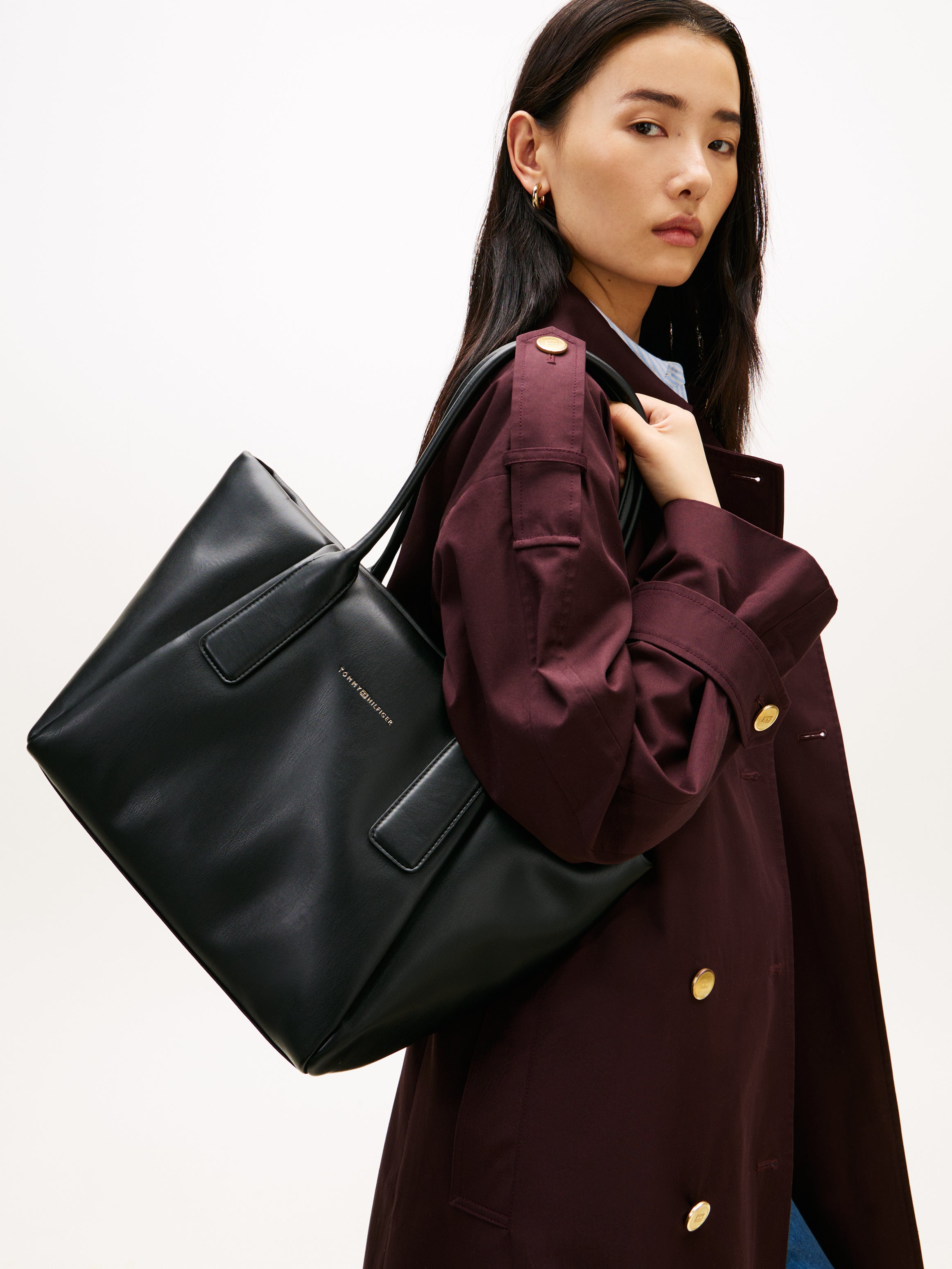 An image of the Tommy Hilfiger TH Essential Tote