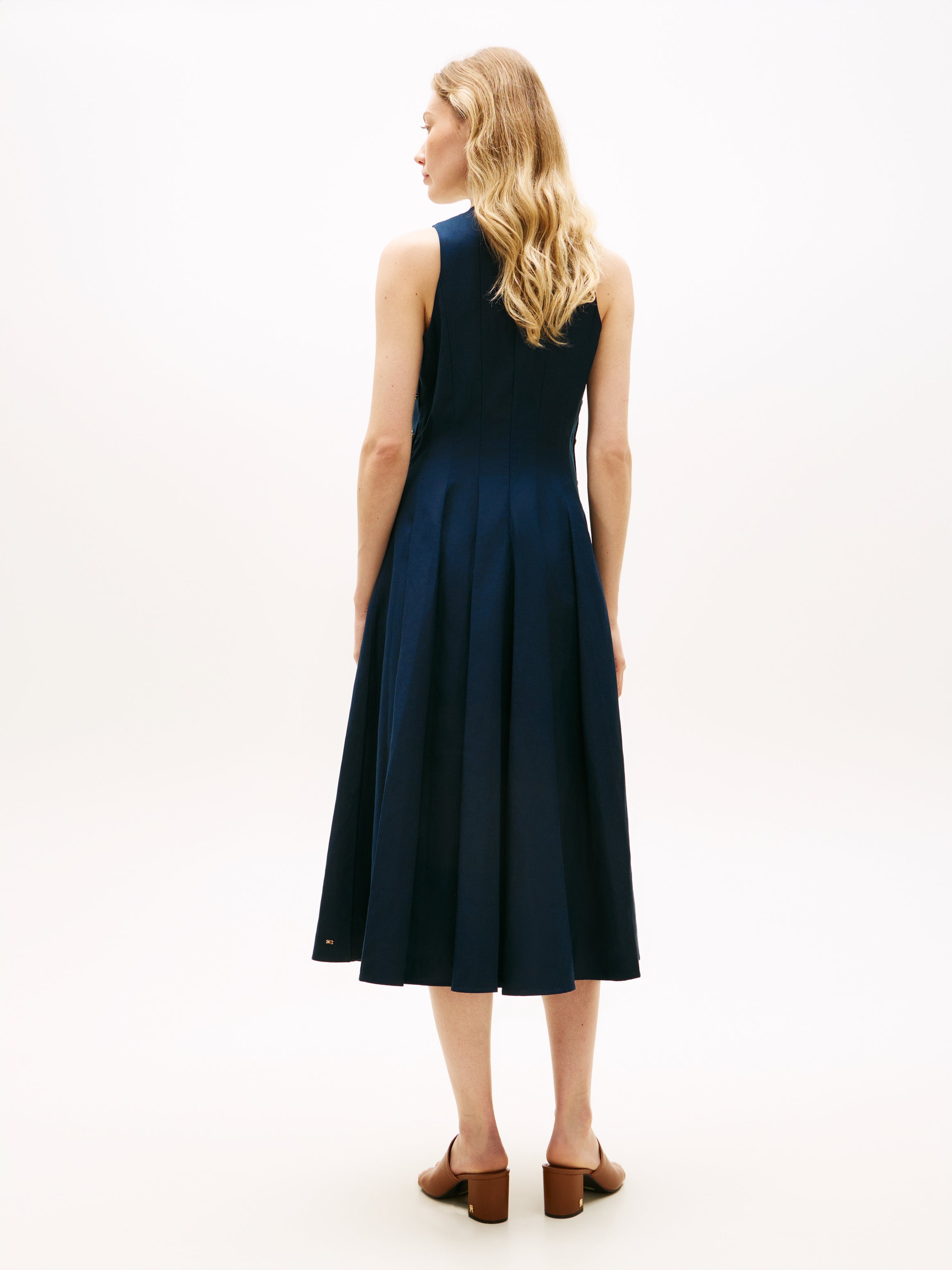 An image of the Tommy Hilfiger Linen Blend Hourglass Midi Dress