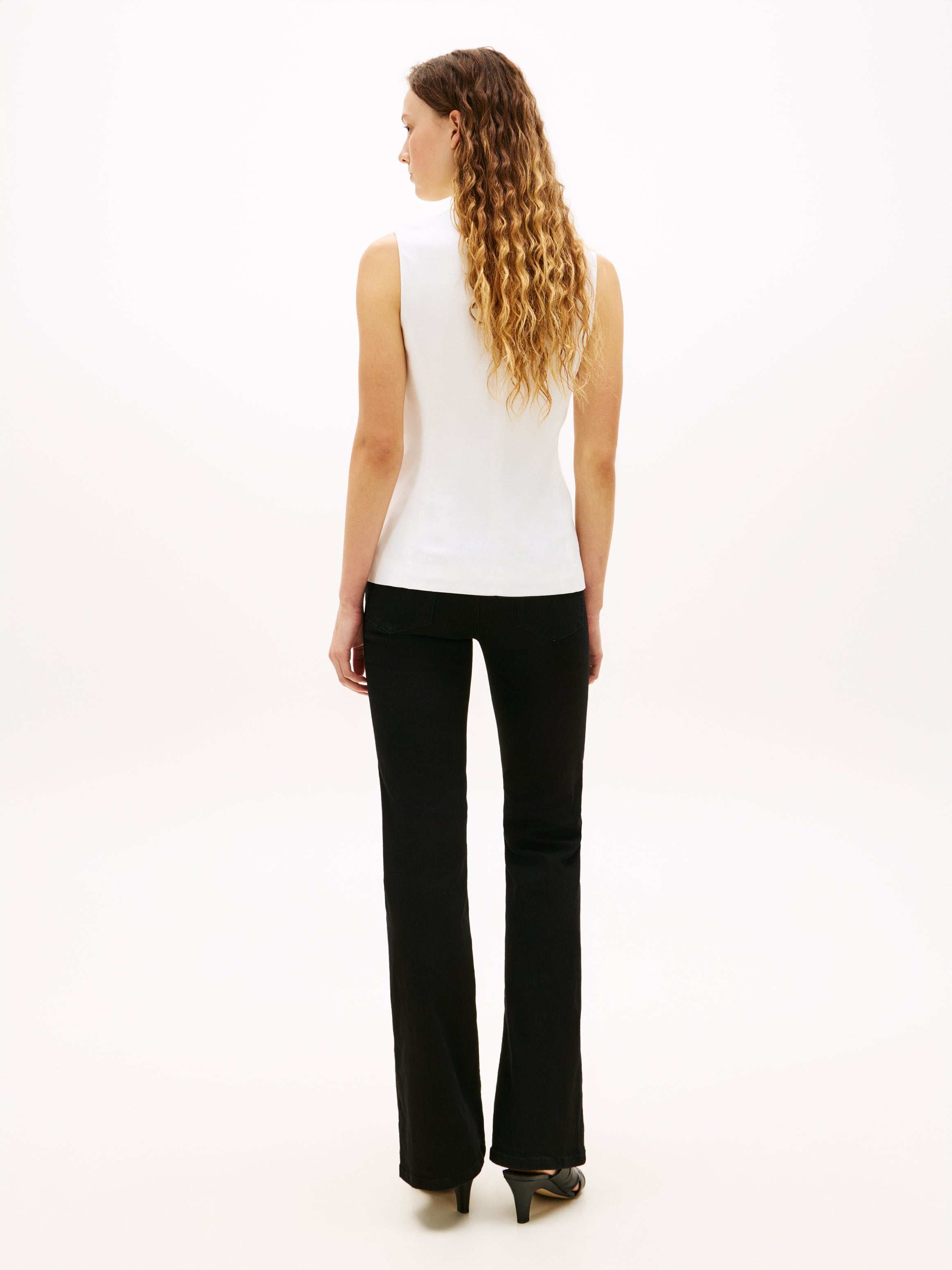 An image of the Tommy Hilfiger Linen Blend Vest