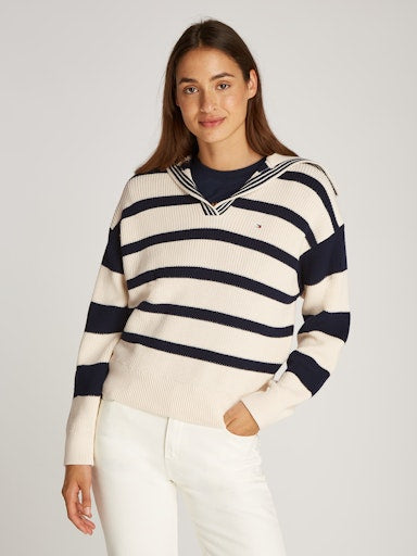 An image of the Tommy Hilfiger Pull Over Sweater