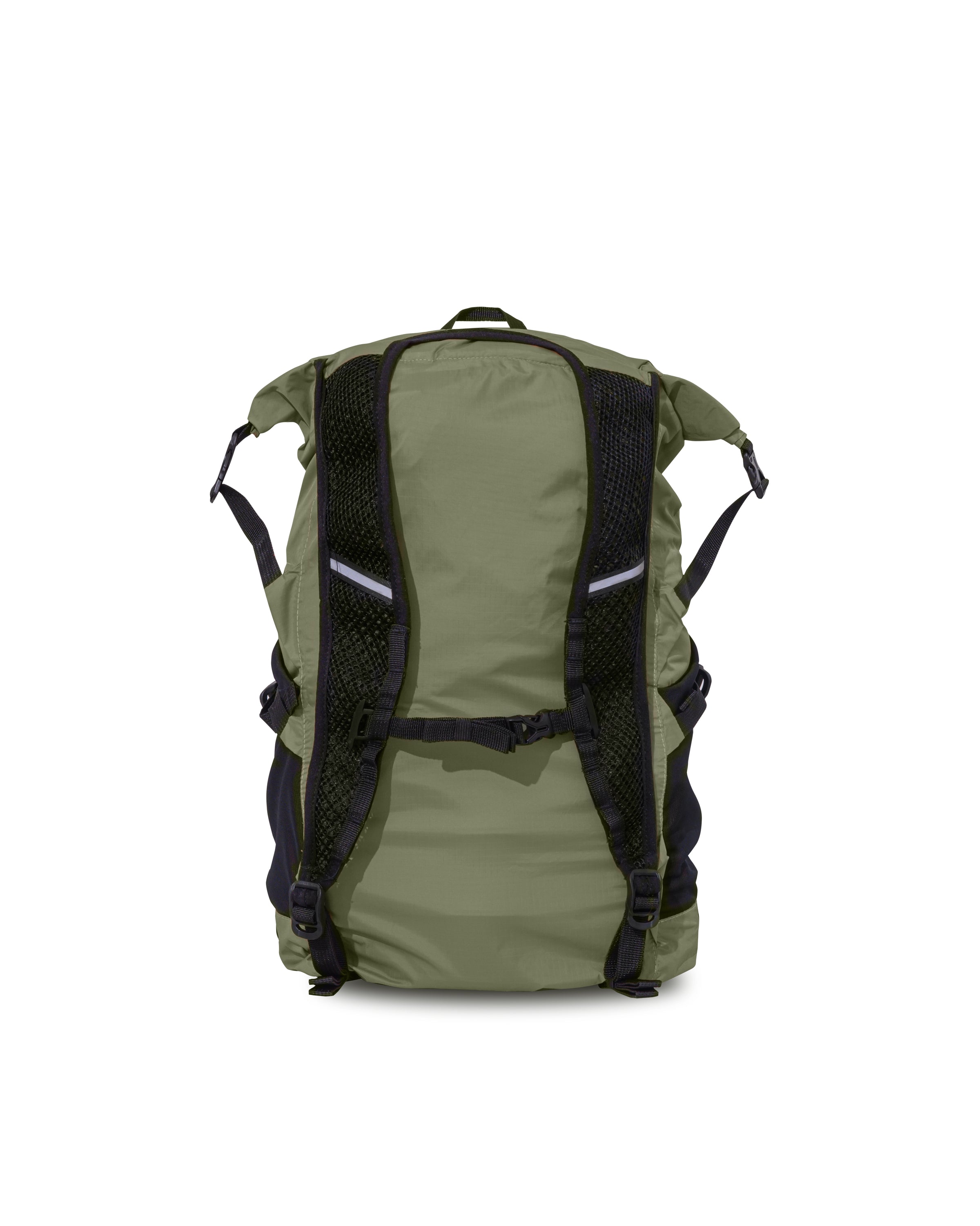An image of the Mac in a Sac Travelite Backpack
