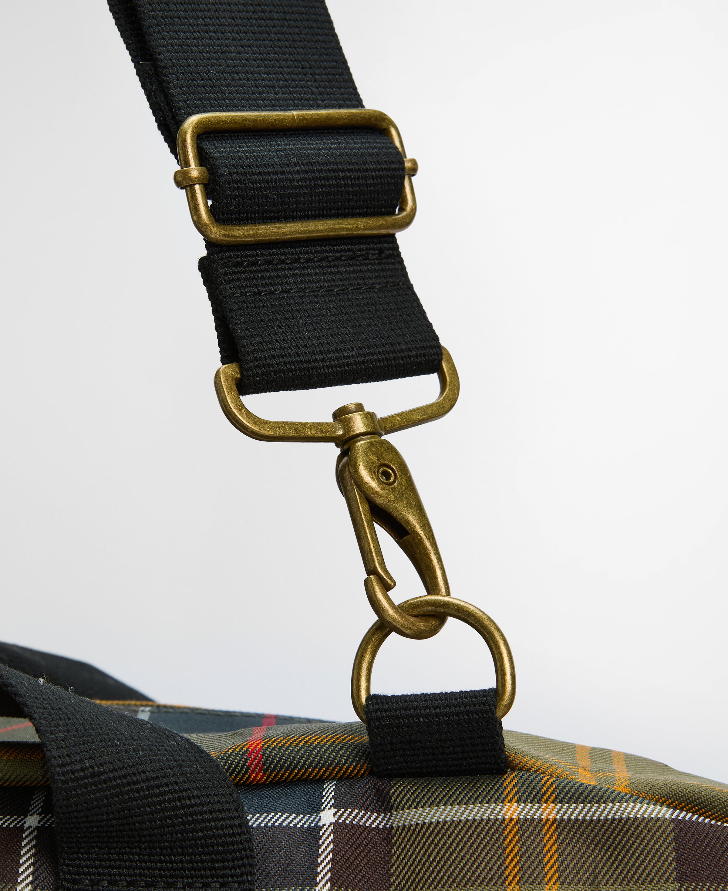An image of the Barbour Torridon Taran Holdall