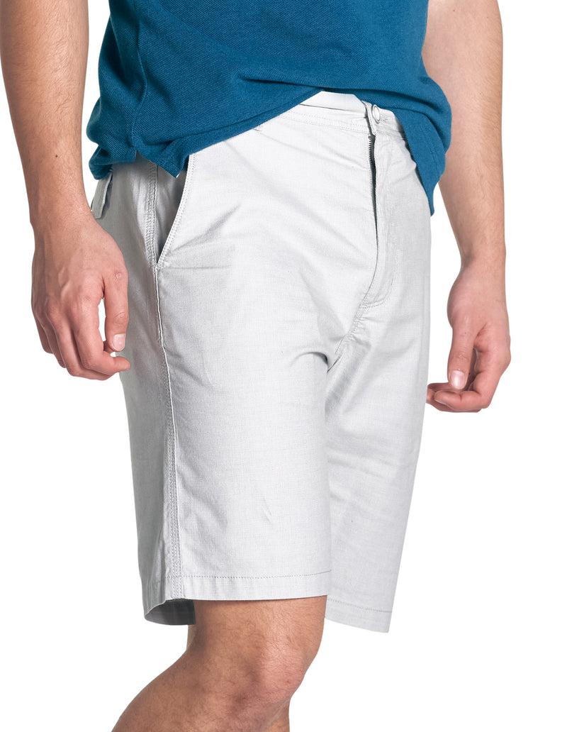 Rodd & Gunn Millwater. Original fit shorts with pockets and belt loops. These shorts are in the colour coconut.