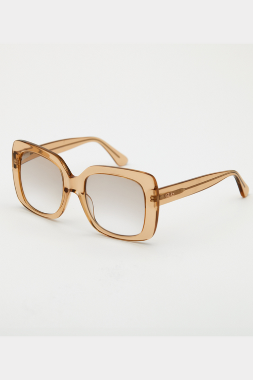 GLAS Mio Tinted Readers. A pair of translucent caramel coloured reading glasses with a retro style frame