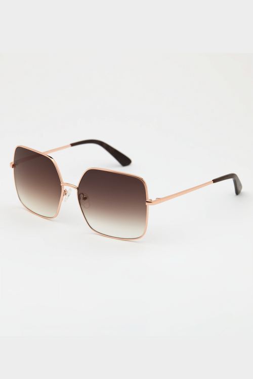 GLAS Billie Sunglasses. A pair of square shaped sunglasses with gradient lenses.