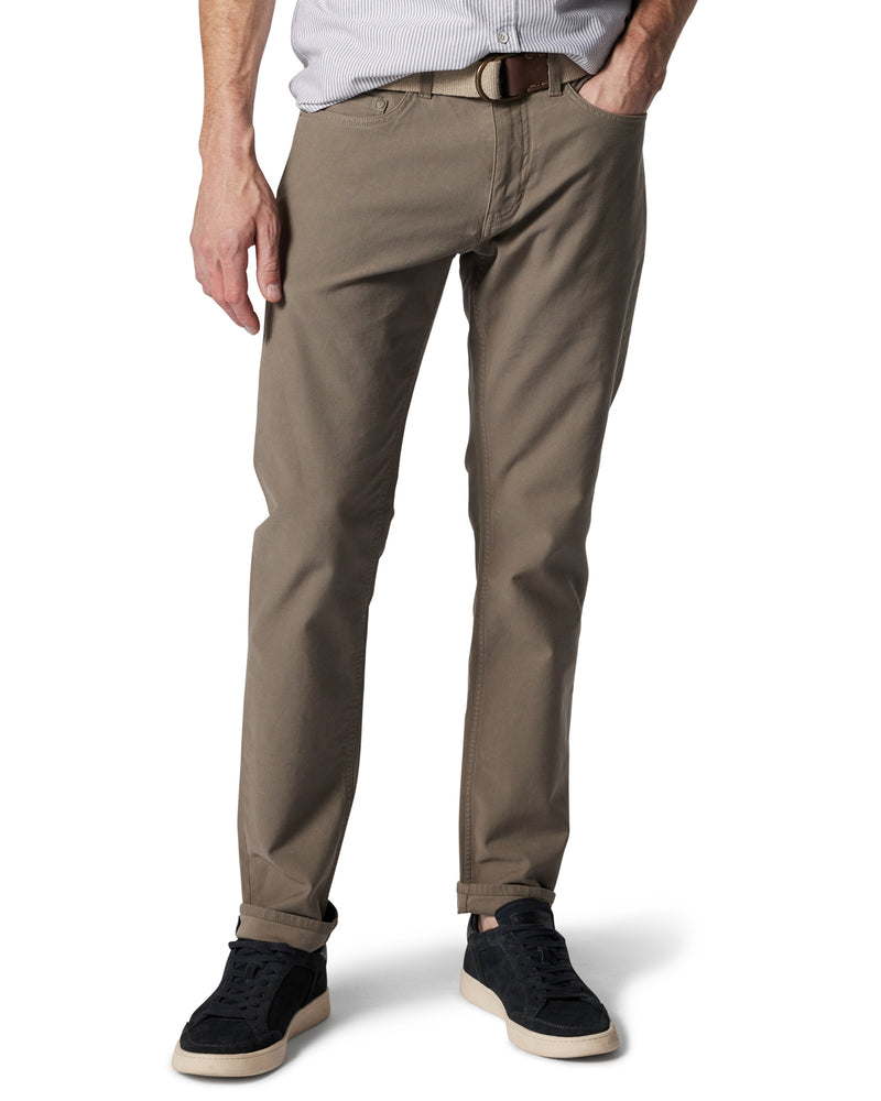 An image of the Rodd & Gunn Motion 2 Straight Jean