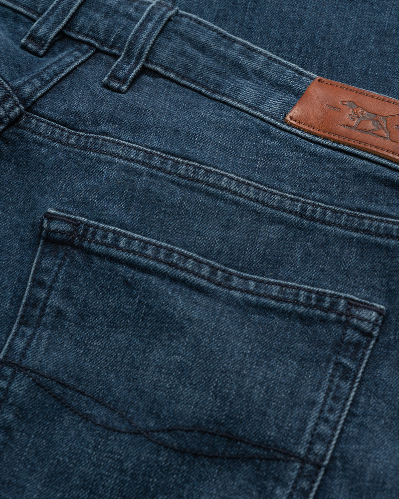 Rodd & Gunn Owaka Straight Fit Jeans. A regular fit jean with pockets, hand-washed for a lived in look. Classic blue denim.