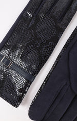 An image of the Pia Rossini Vivienne Gloves