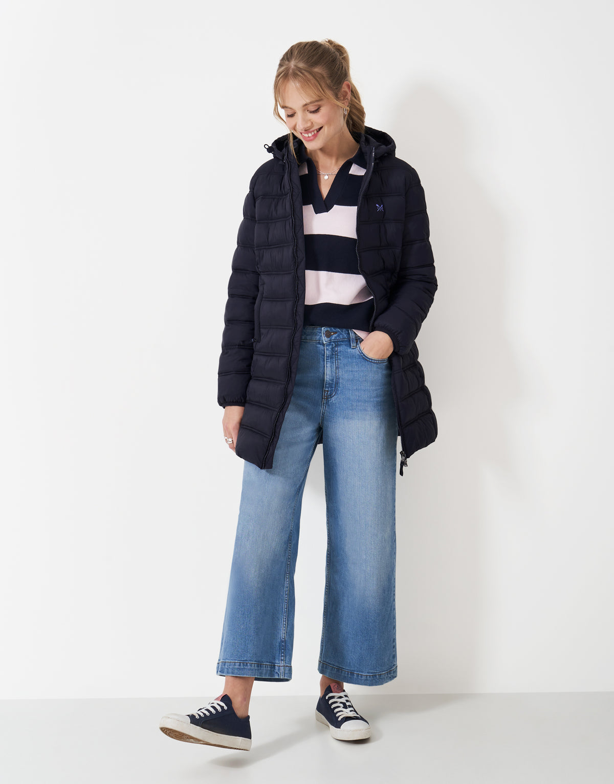 An image of the Crew Clothing Lightweight Padded Coat