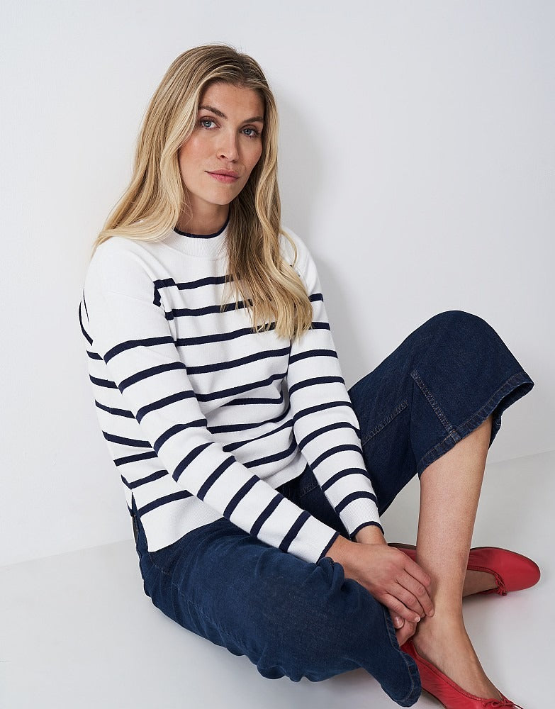 An image of the Crew Clothing Patterned Tuck Stitch Jumper