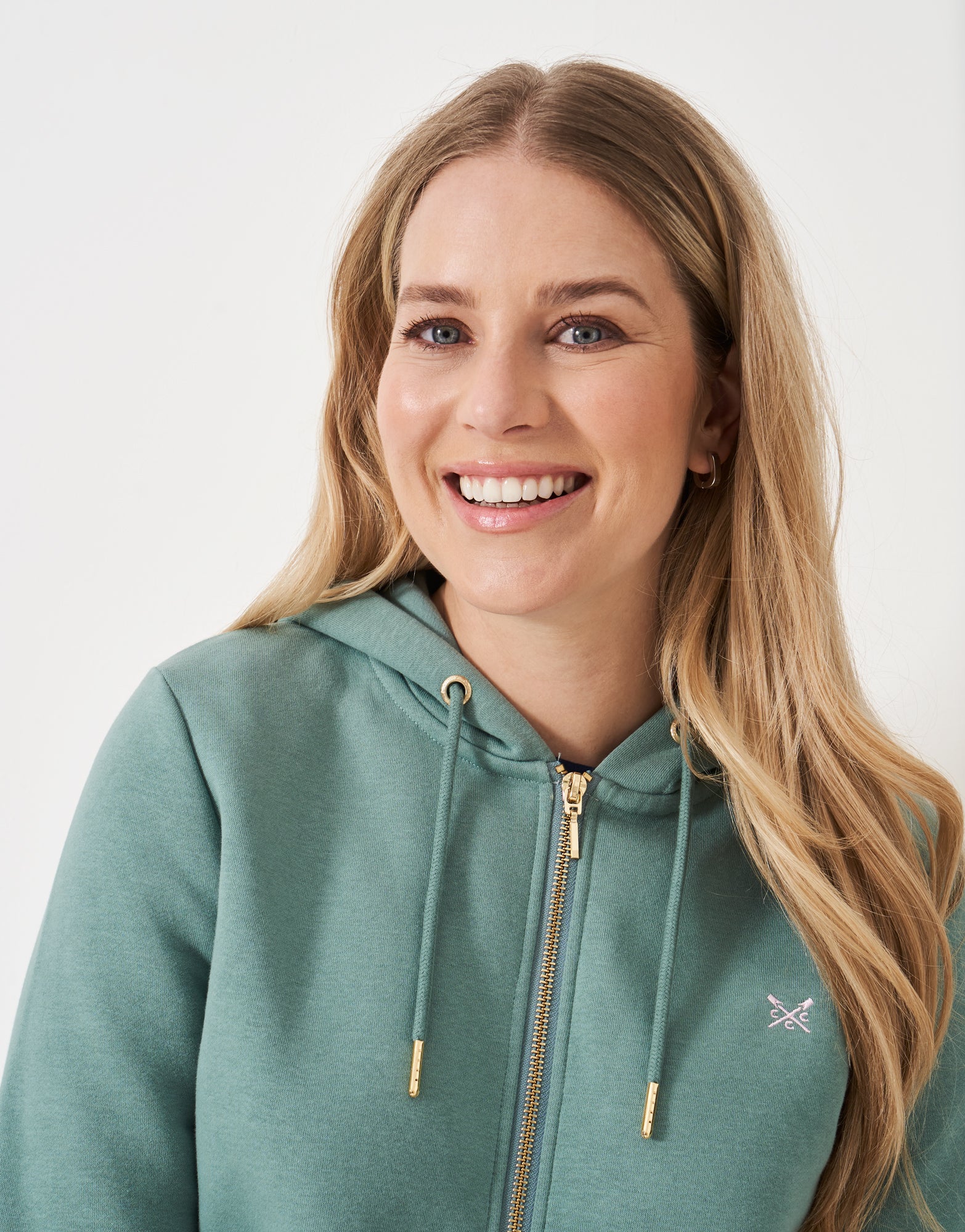 An image of the Crew Clothing Heritage Zip Through