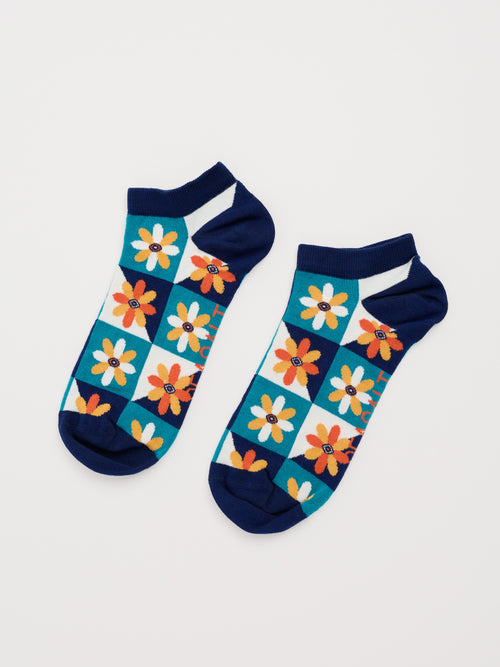 An image of the Seasalt Women's Arty Trainer Socks Floral Patchwork Ship