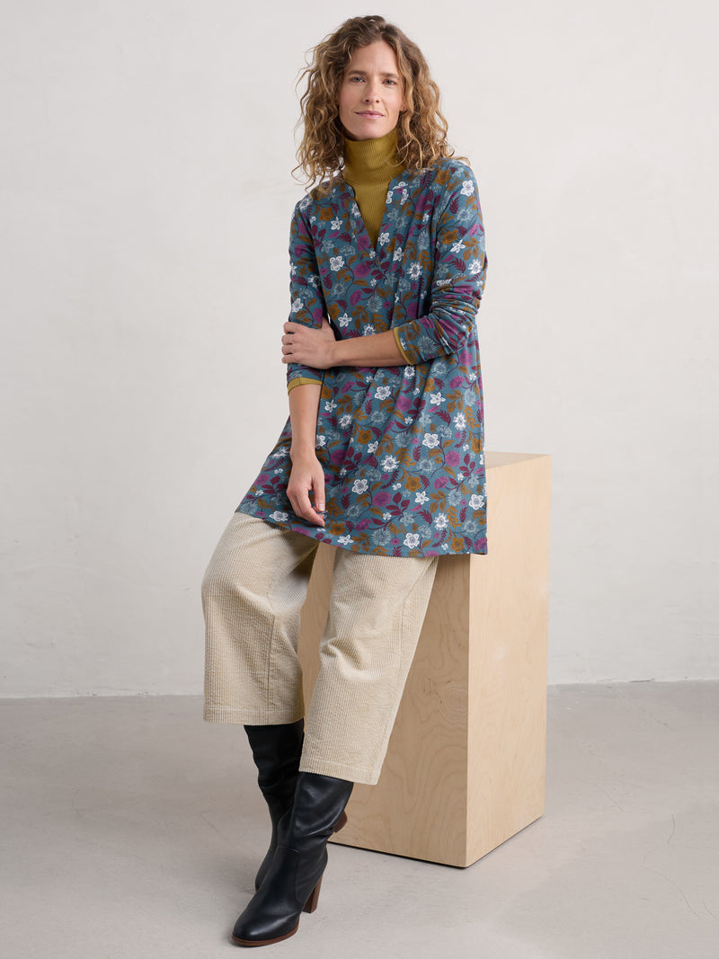 An image of the Seasalt Wreathe Tunic