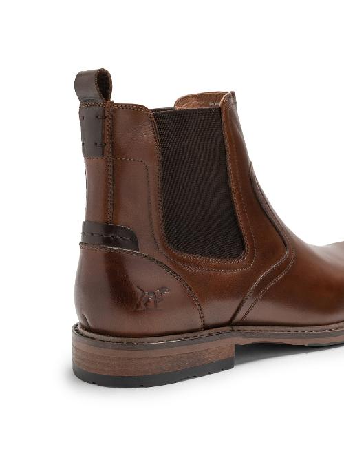 An image of the Rodd & Gunn Dargaville Chelsea Boots