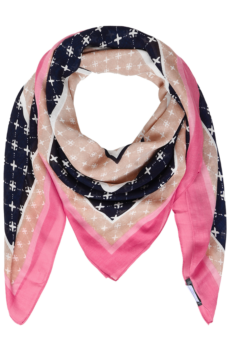 An image of the Betty Barclay Scarf