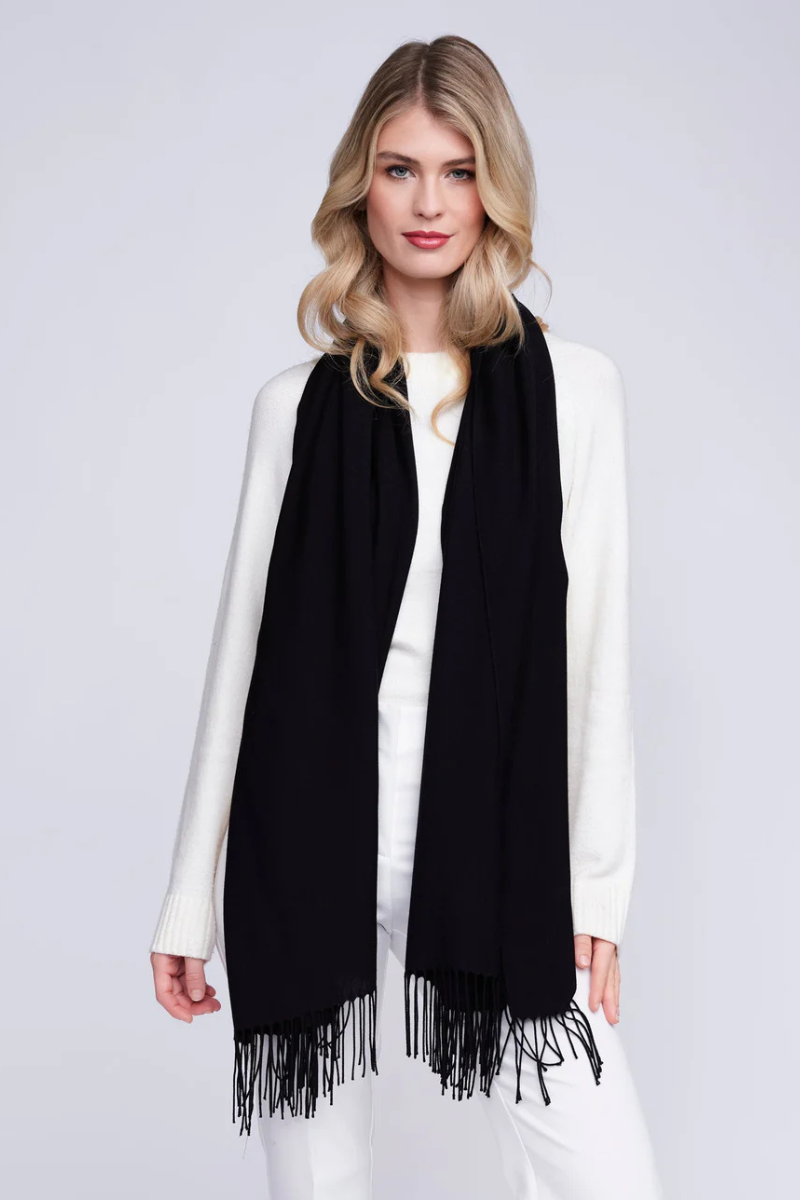 An image of the Pia Rossini Pia Pashmina