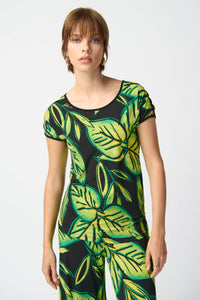 An image of the Joseph Ribkoff Patterned Top
