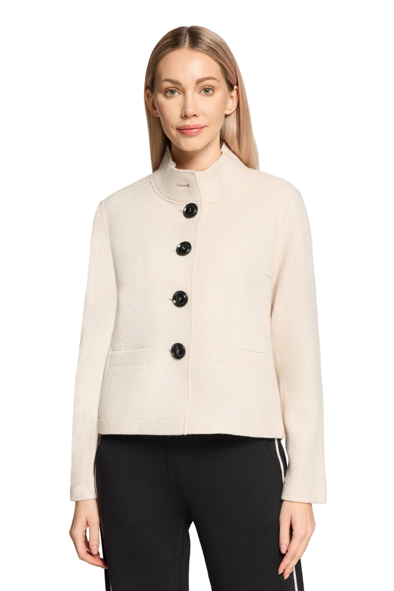 An image of the Betty Barclay LS Short Blazer
