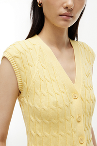 Mid Gg Cable Vest Cardi