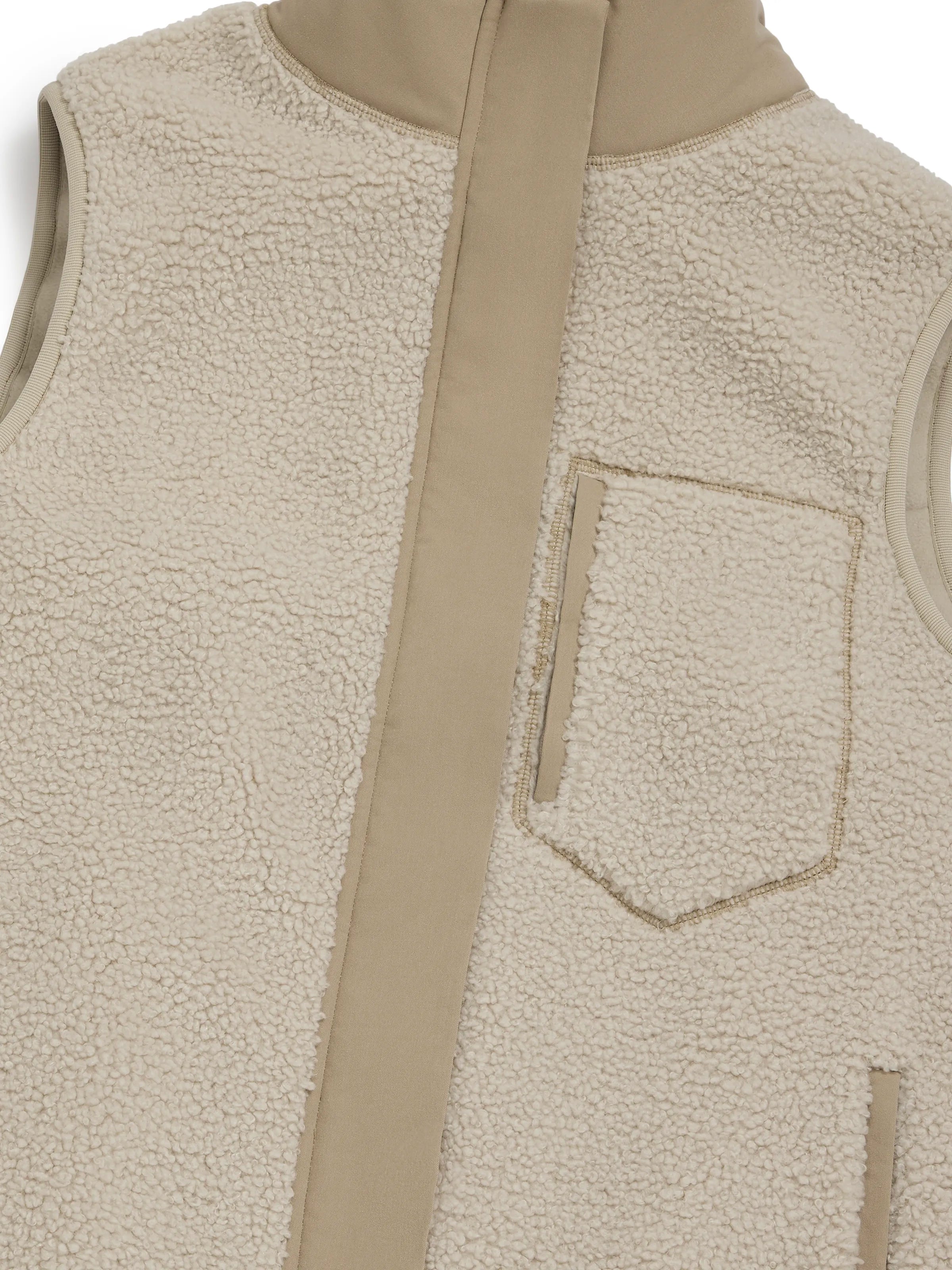 An image of the Fairfax & Favor Fairfax & Favor Agnes Fleece Gilet