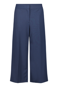An image of the Betty Barclay Classic 3/4 Length Trouser
