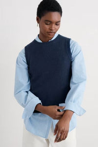 An image of the Seasalt East View Vest