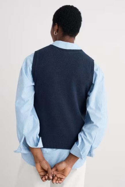 An image of the Seasalt East View Vest