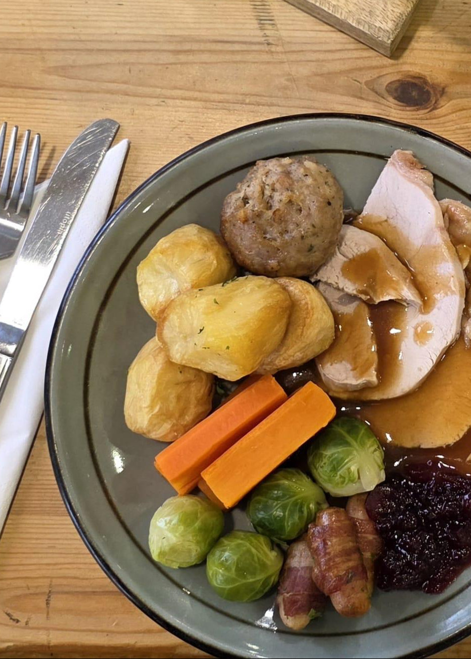 An image of the Brodie Countryfare Brodie Roast Turkey Dinner Ready Meal - Collection Only