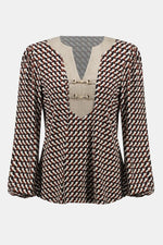 An image of the Joseph Ribkoff Geometric Top