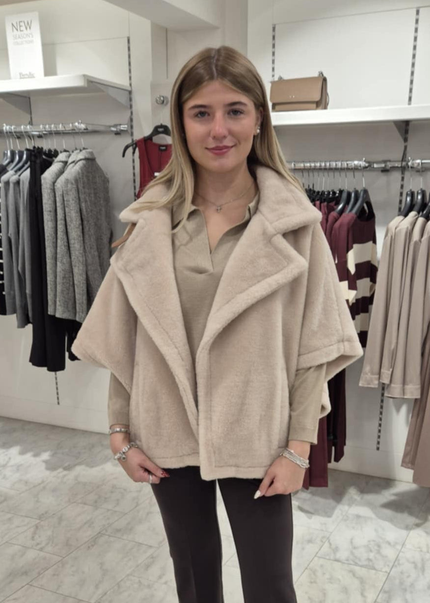 An image of the Marella Gesso Cape