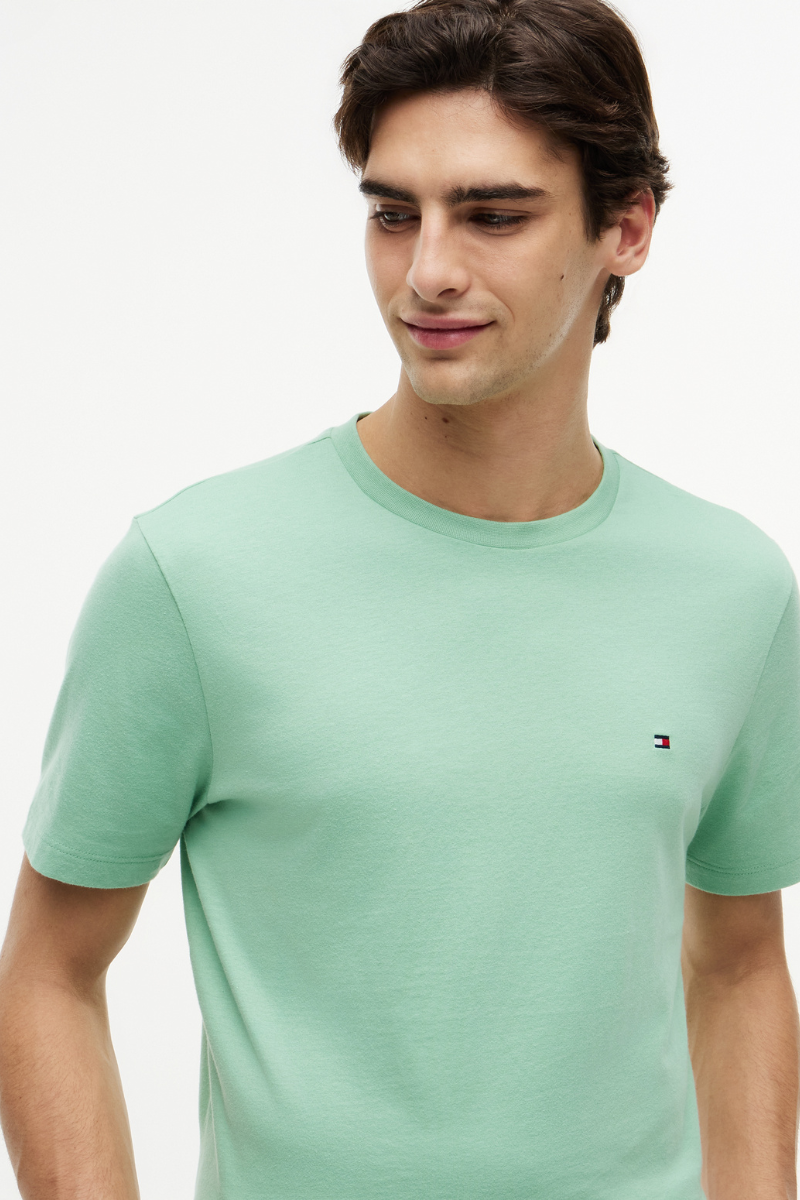Ess Seasonal Reg Fit Solid Tee