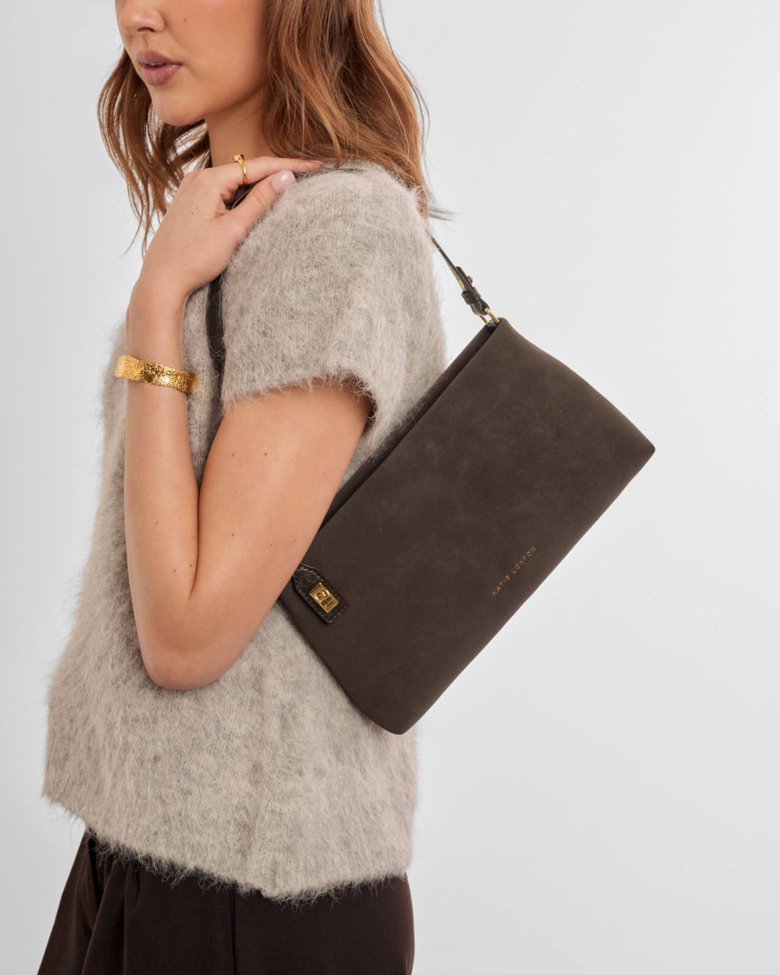 Orin Twist Lock Small Shoulder