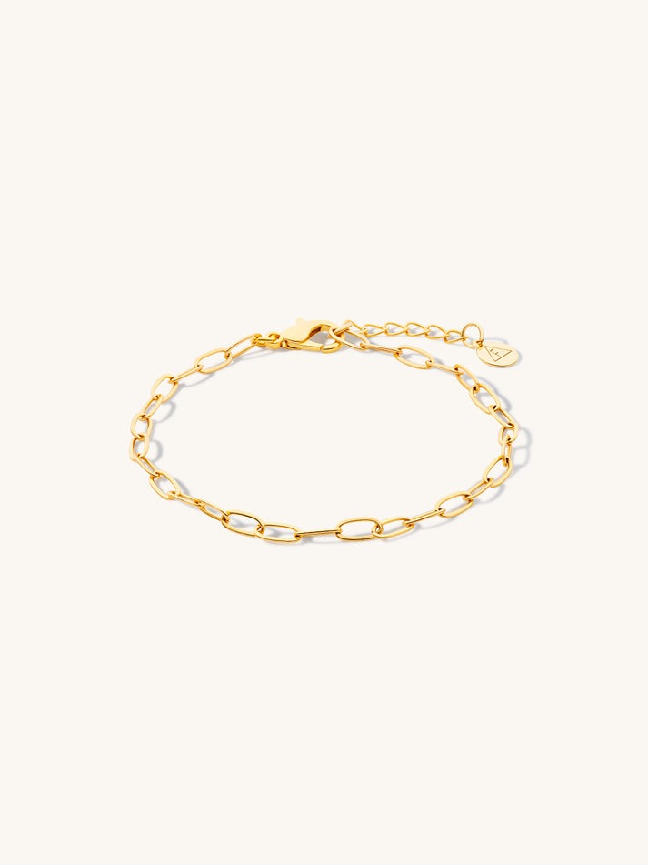 An image of the Formation Jewellery Lara Mini Oval Bracelet