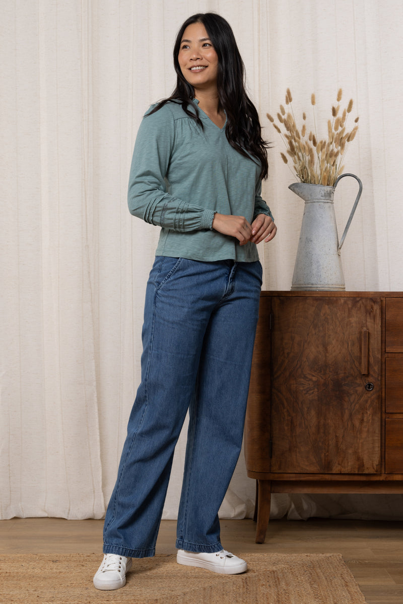 An image of the Lily & Me Bette Top